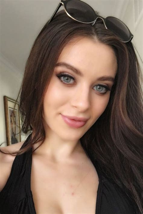 Lana Rhoades Best Anal Porn Videos 